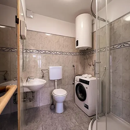 La Padrina Oasis Apartmán *